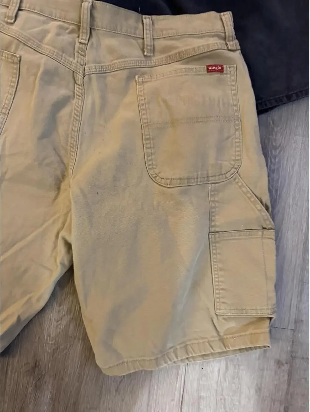 Wrangler  carpenter shorts and vintage results shorts bundle sz 38